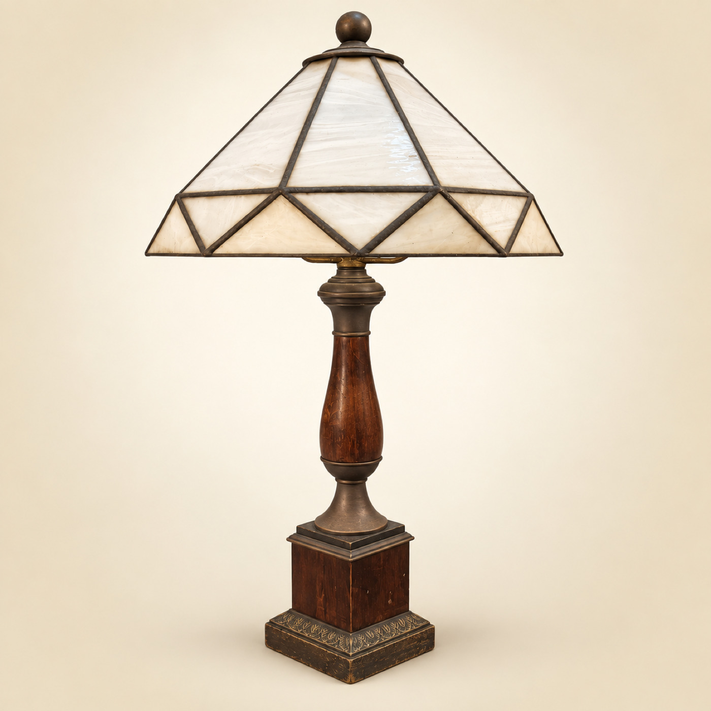 Tiffany-Style Table Lamp with Hexagonal Creamy-White Slag-Glass Shade and Finial, on a Turned Wooden Column and Square Wooden Base — S121 — Angle 1